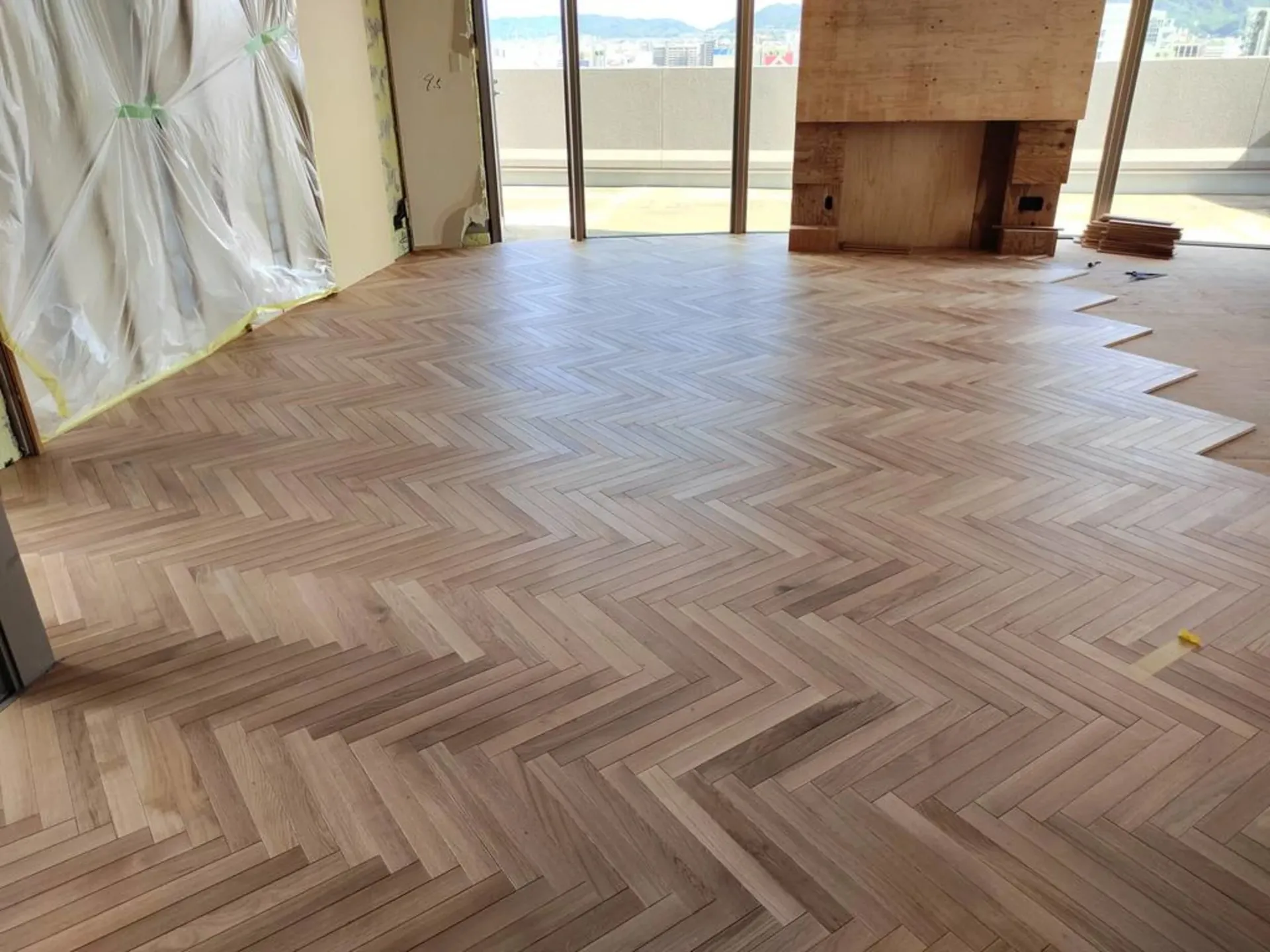 ヘリンボーン施工