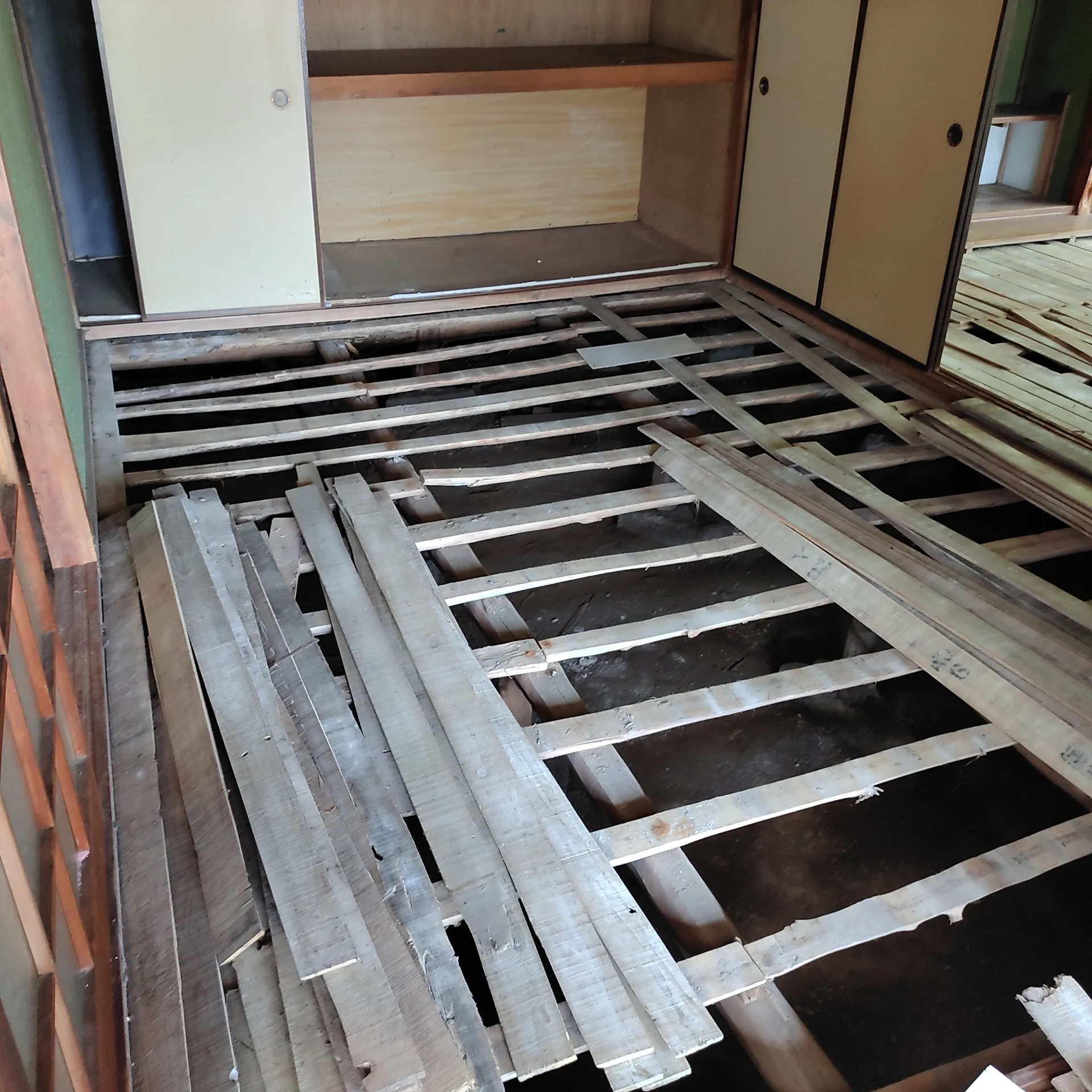 根太、大引きのやり替え