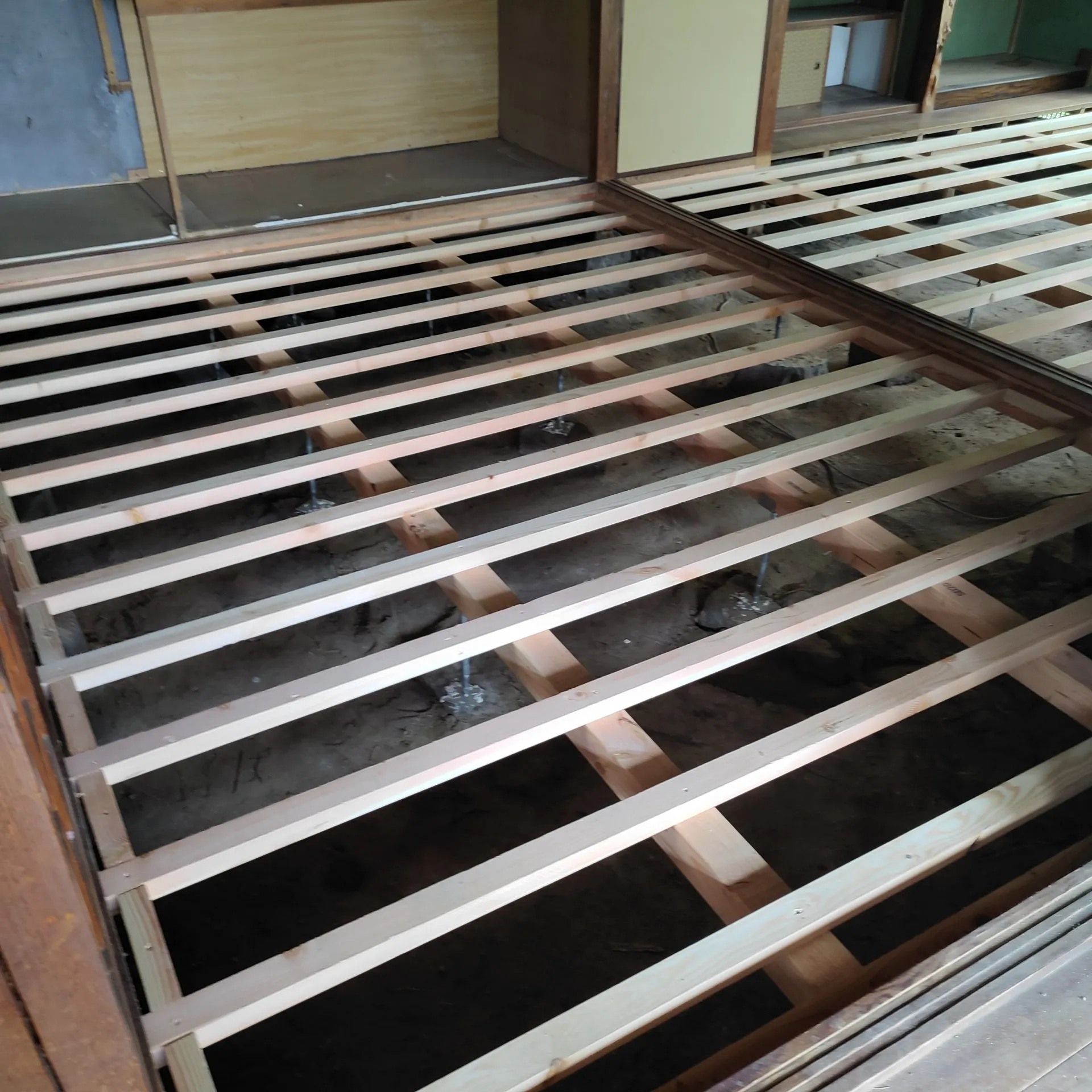 根太、大引きのやり替え